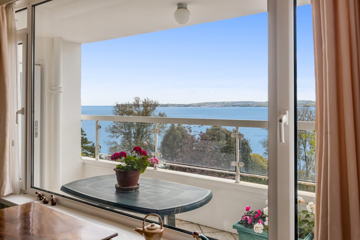 Kilmorie Ilsham Marine Drive Property for Sale in Torquay John Couch